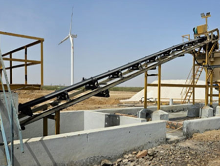 Inclined Belt Conveyor